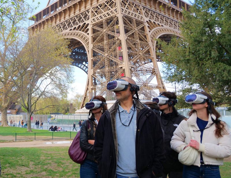 Revivez l'histoire de la Tour Eiffel avec cette nouvelle visite en réalité virtuelle à Paris