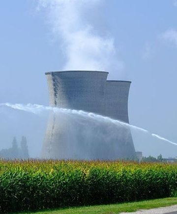 Fortes chaleurs : EDF stoppe trois réacteurs nucléaires pour protéger les cours d’eau.